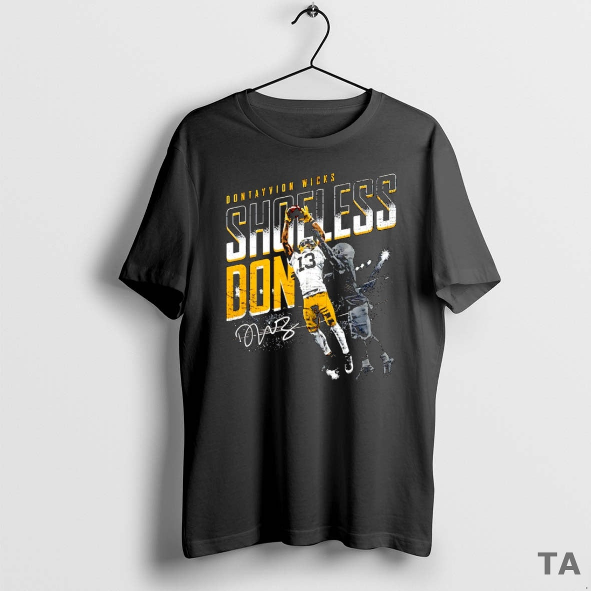Top Dontayvion Wicks Green Bay Packers Shoeless Catch Signature T Shirt Sweater Hoodie, Sweatshirt | InkThreadWorks.com