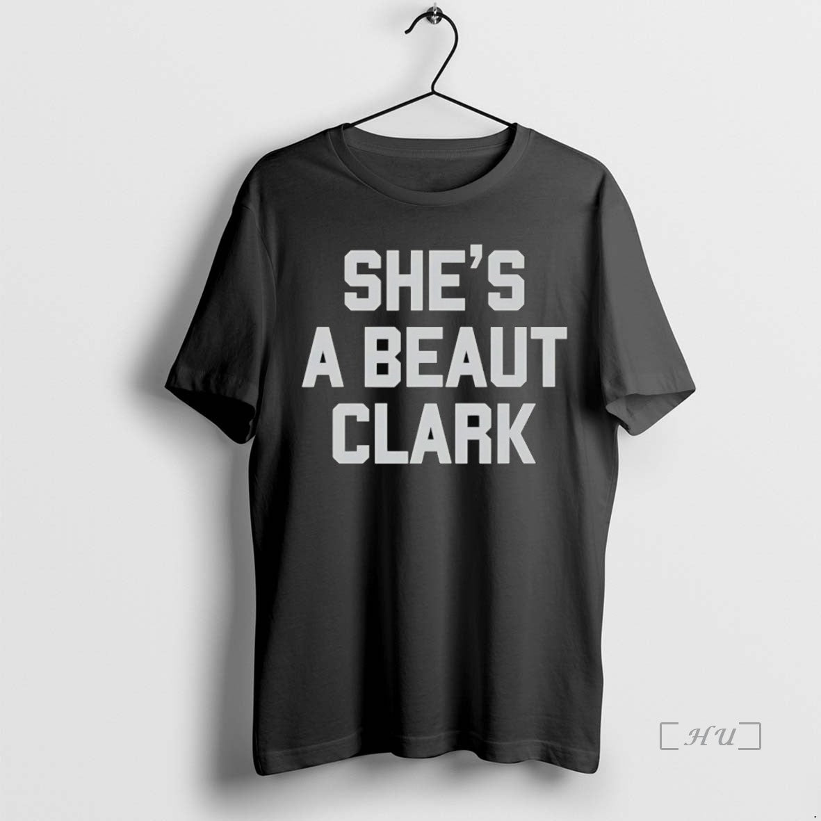 Trending National Lampoons Christmas Vacation Shes A Beaut Clark T-Shirts, Hoodie, Sweatshirt | InkThreadWorks.com