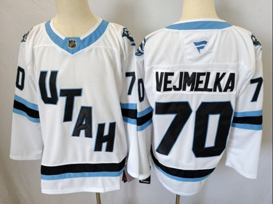 Utah Mammoth #70 Vejmelka Utah Mammoth Style 3
