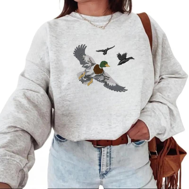 Vintage Small Mallards In Flight Print Graphic T-shirt Sweatshirt Hoodie Unisex