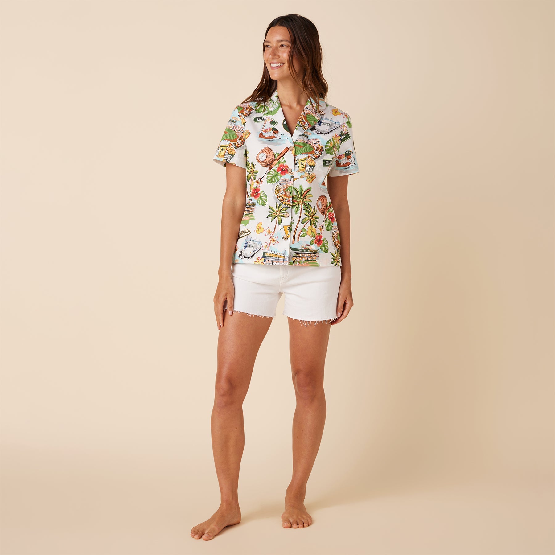 MLB® WOMEN'S OAKLAND ATHLETICS SCENIC CAMP SHIRT