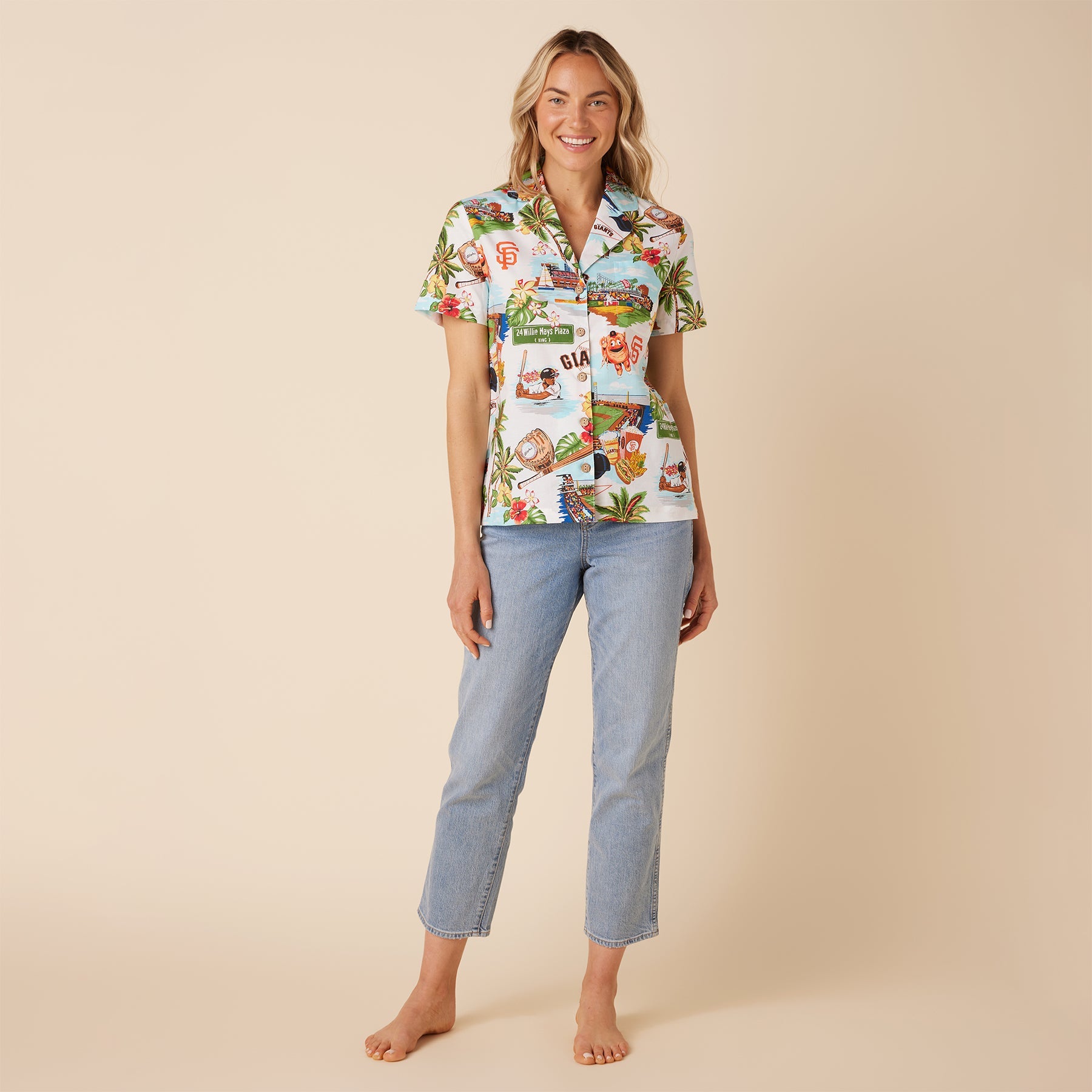 MLB® WOMEN'S SAN FRANCISCO GIANTS SCENIC CAMP SHIRT