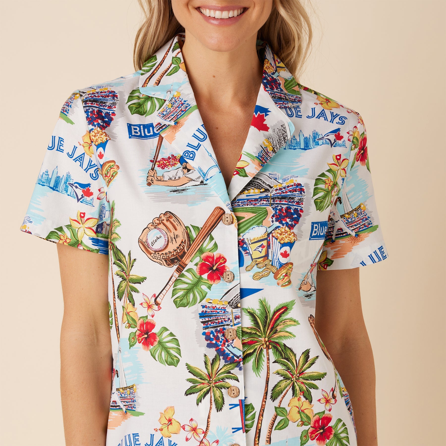 MLB® WOMEN'S TORONTO BLUE JAYS SCENIC CAMP SHIRT