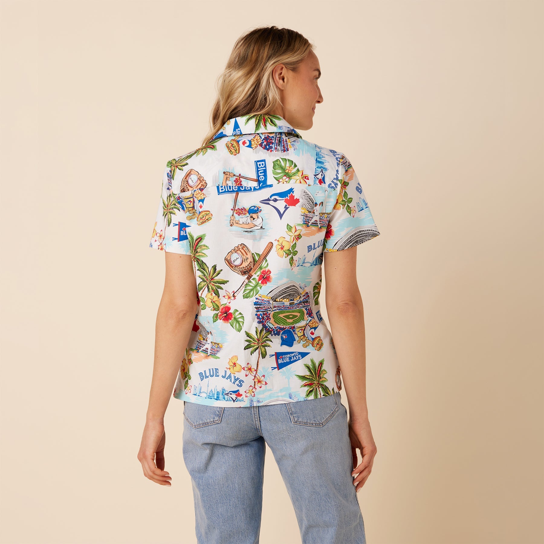 MLB® WOMEN'S TORONTO BLUE JAYS SCENIC CAMP SHIRT
