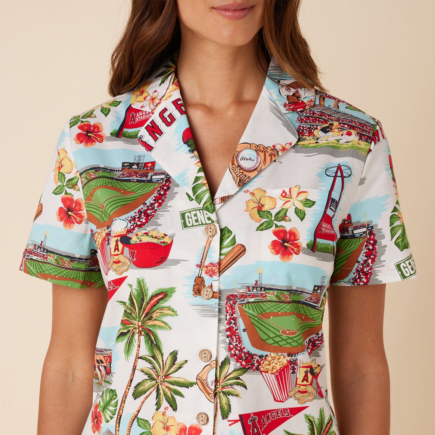 MLB® WOMEN'S LOS ANGELES ANGELS SCENIC CAMP SHIRT