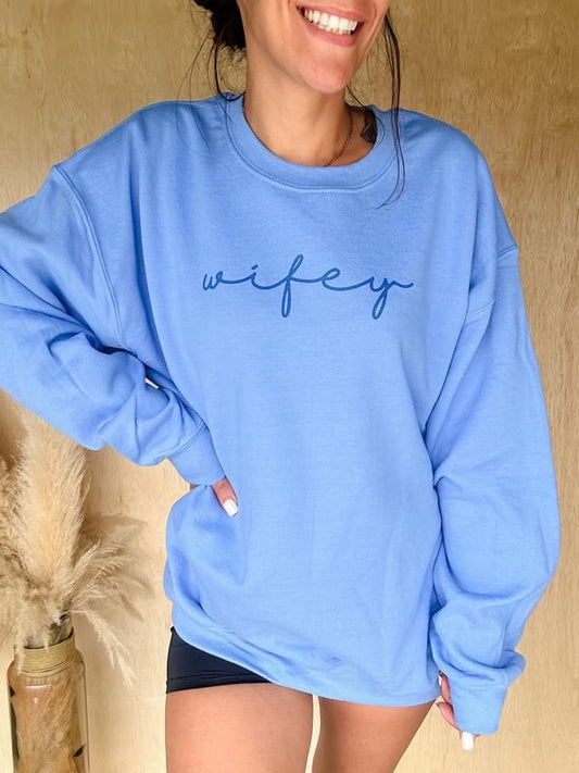 Wifey Graphic Pullover C.O.C.