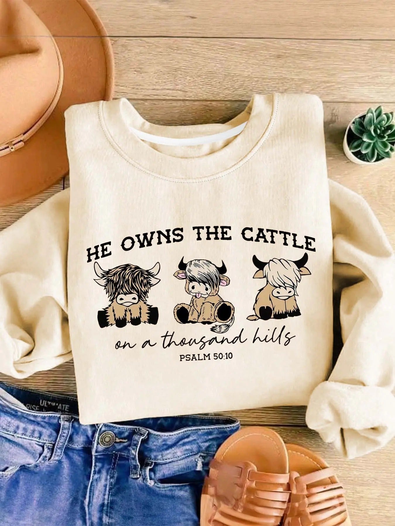 Women's Cartoon Cow & Letter  Print Crew Neck Sweatshirt, Casual Long Sleeve Pullover for Daily Wear, Ladies Summer...