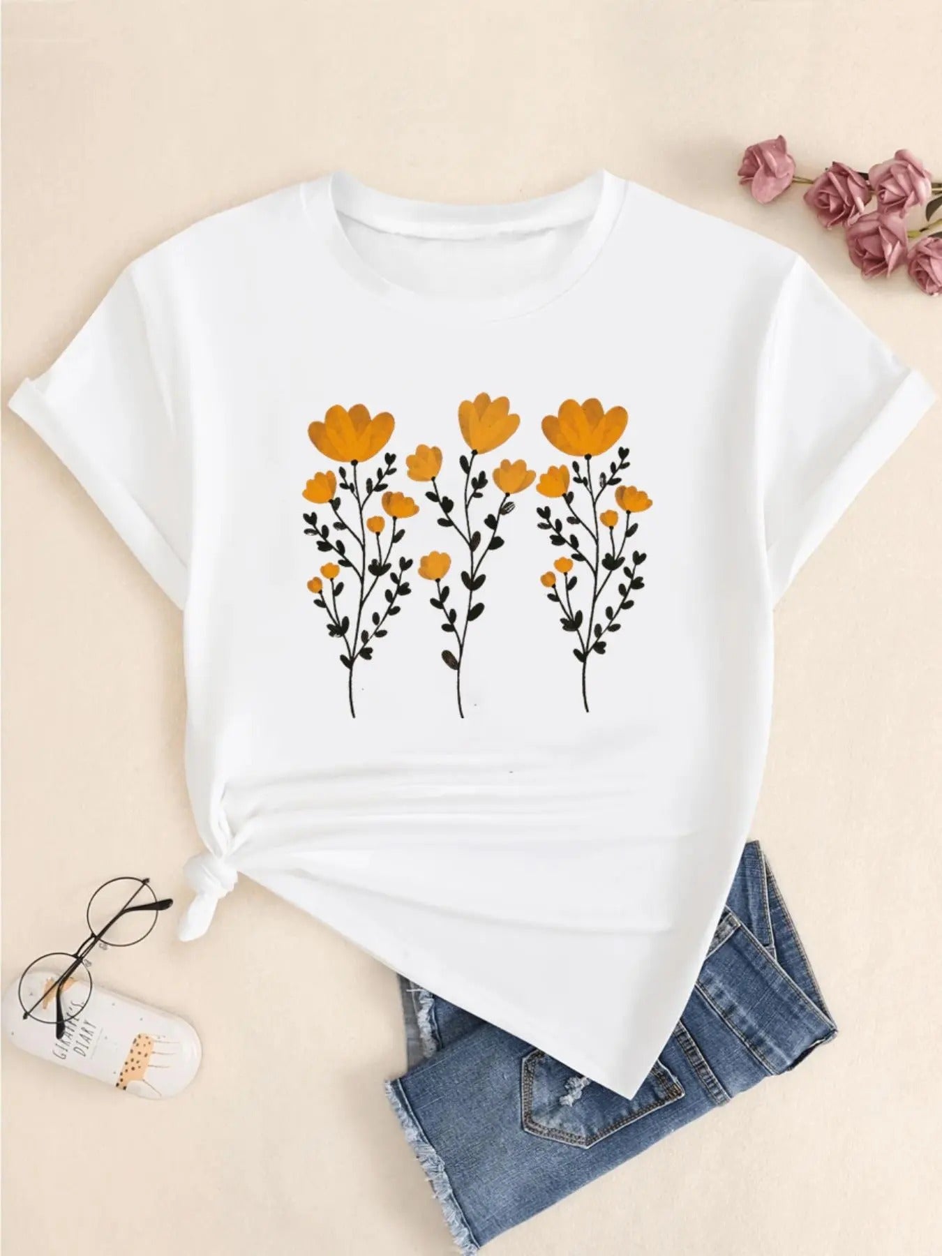 Women's Floral Print Round Neck Tee, Casual Short Sleeve Crew Neck T-Shirt for Summer, Ladies Clothes for Daily Wear...