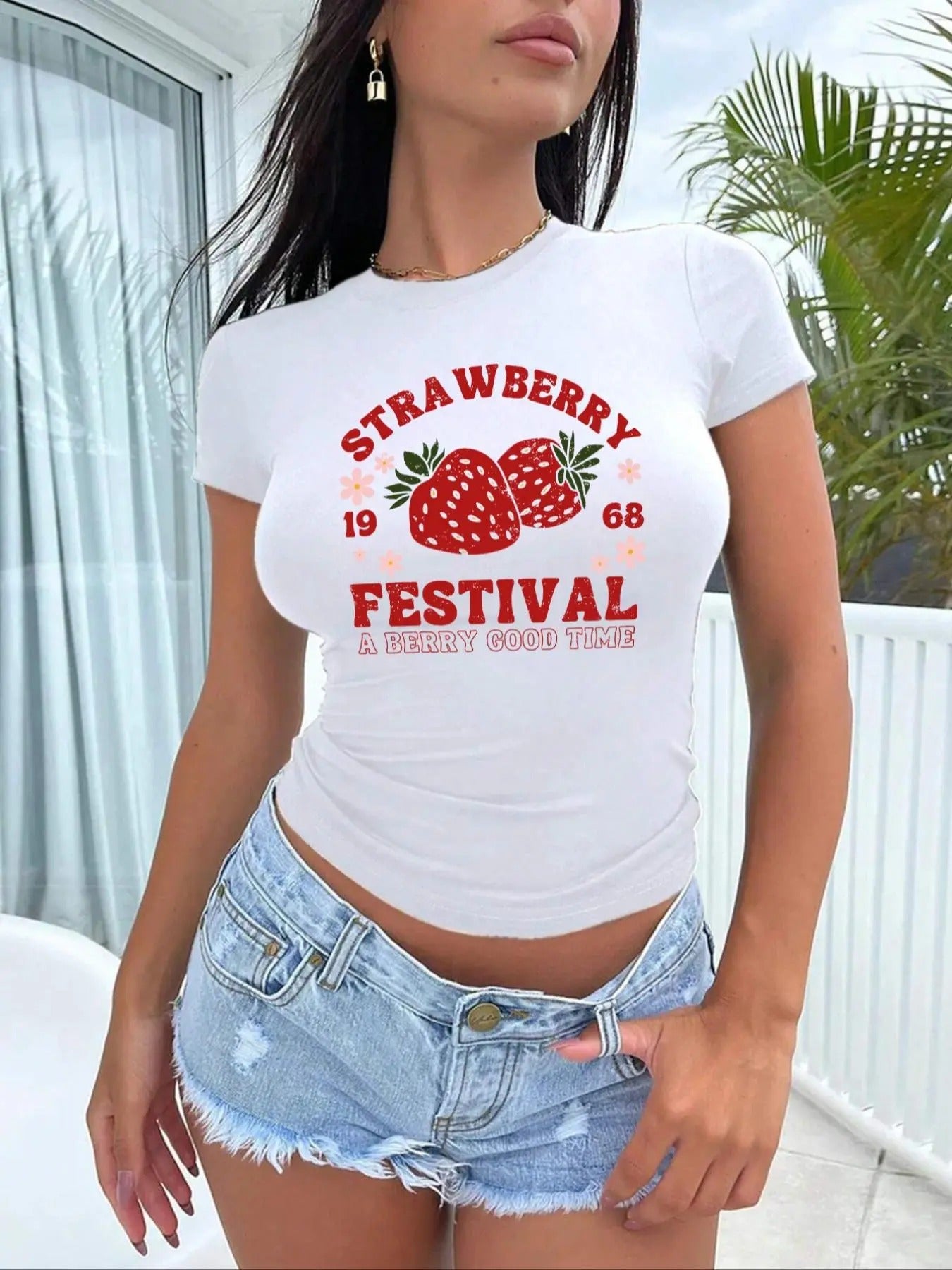 Women's Strawberry & Letter Print Round Neck Short Tee, Casual Short Sleeve T-shirt for Summer, Ladies Clothes for Daily...
