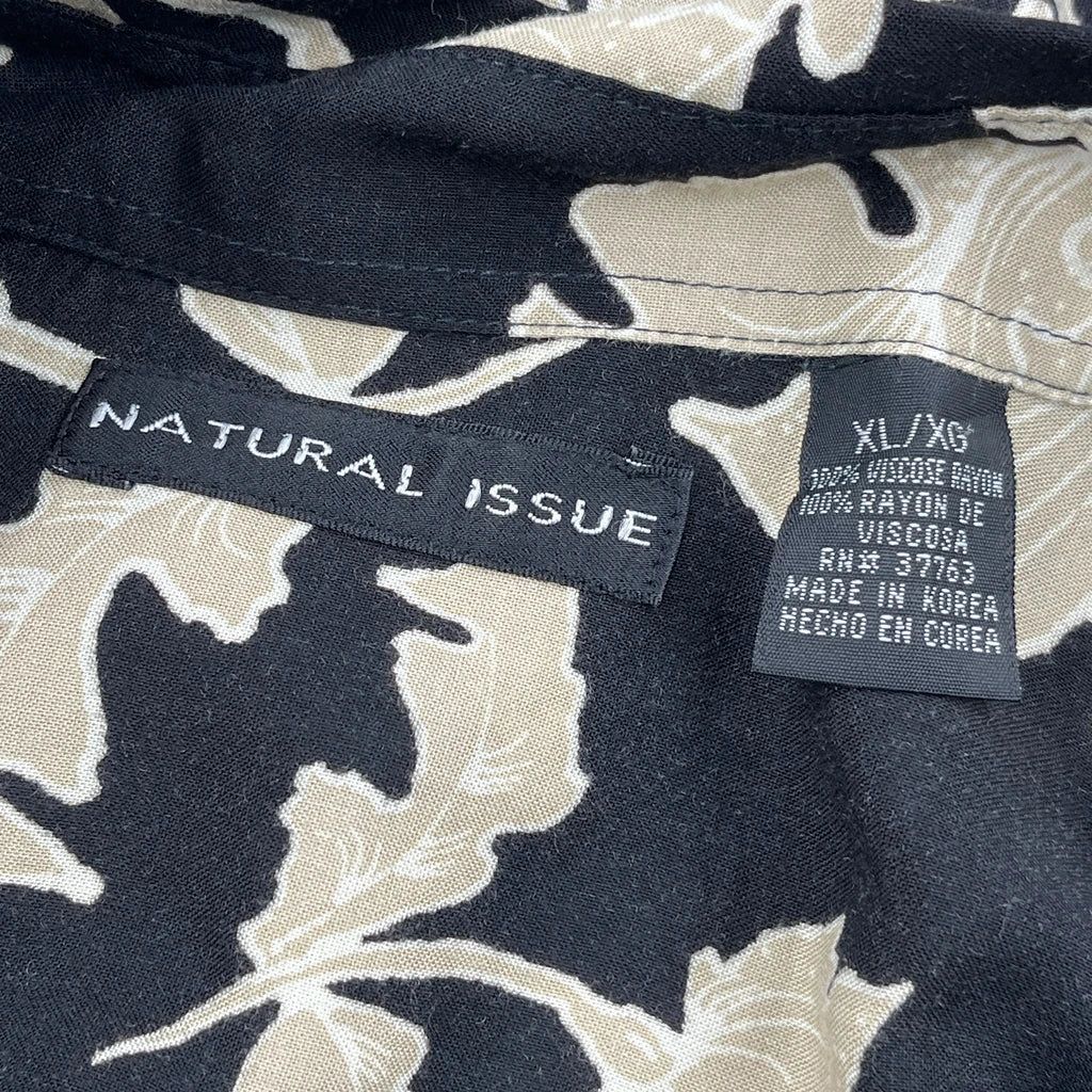 Natural Issue Floral Hawaiian Shirt - XL Black Viscose